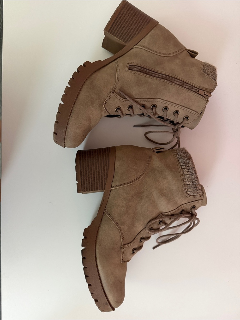 Women’s Lace-Up Ankle Boots in Taupe with Chunky Heel